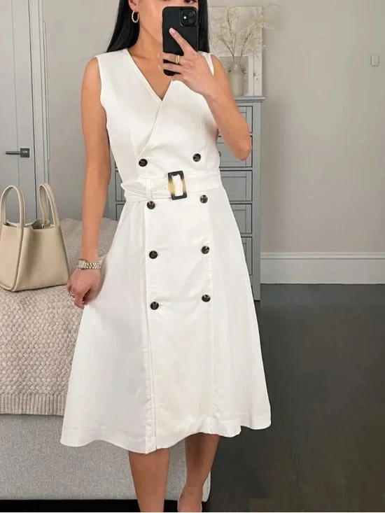 The Double Breasted Belted Flare
Dress by Ann Taylor Sleeveless White Size 10 - Picture 2 of 6